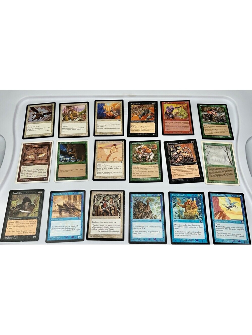 Magic: The Gathering - 30 cards Assorted sets/ no lands. Multiple Sets Bundle 8